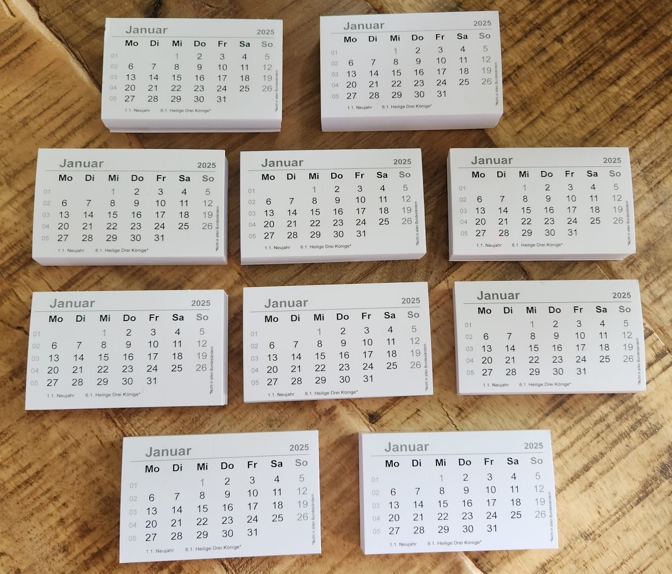 Mini-Kalender 2025 Deutsch 7,5cm x 4,5 cm - - 10 PACK!! = 100 Kalender Kopie