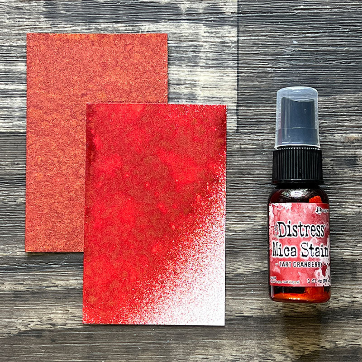 Ranger Tim Holtz - Distress Mica Stain Spray - Tart Cranberry