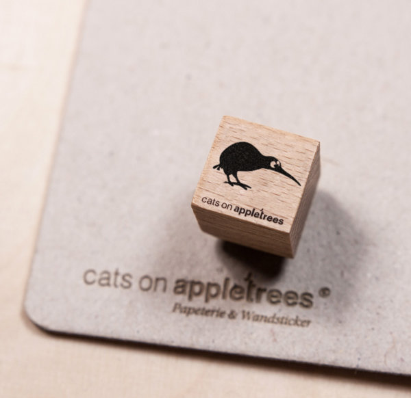 Cat on Appletrees - Ministempel Kiwi Waltraud